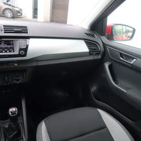 Foto inzerátu Škoda Fabia 1.0 TSI