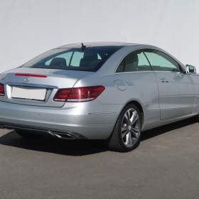 Foto inzerátu Mercedes-Benz Třídy E E 220 BlueTEC