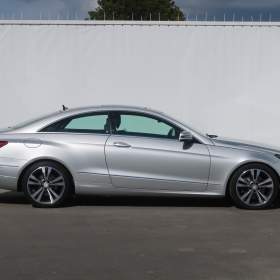 Foto inzerátu Mercedes-Benz Třídy E E 220 BlueTEC