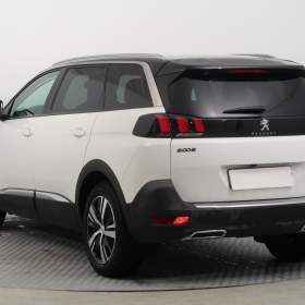 Foto inzerátu Peugeot 5008 PureTech 130