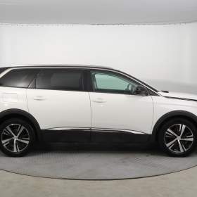 Foto inzerátu Peugeot 5008 PureTech 130