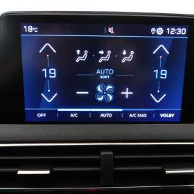 Foto inzerátu Peugeot 5008 PureTech 130