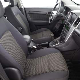 Foto inzerátu Chevrolet Captiva 2.4 i