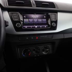 Foto inzerátu Škoda Fabia 1.0 TSI