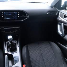 Foto inzerátu Peugeot 308 1.2 PureTech