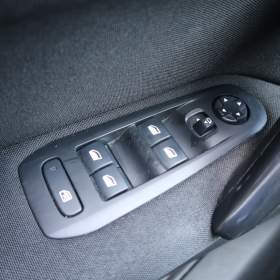 Foto inzerátu Peugeot 308 1.2 PureTech