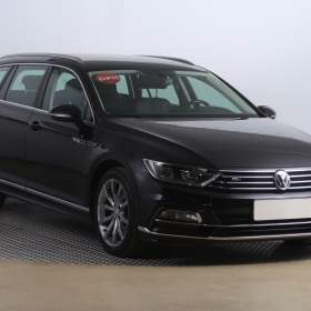 Volkswagen Passat 2.0 TDI / 19585110