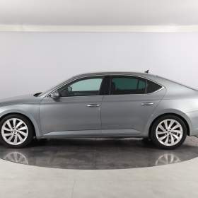 Foto inzerátu Škoda Superb 2.0 TDI