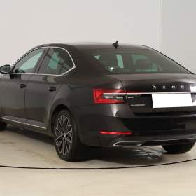 Foto inzerátu Škoda Superb iV 1.4 TSI PHEV