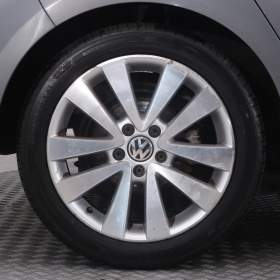 Foto inzerátu Volkswagen Golf 1.6 TDI