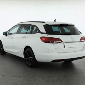 Foto inzerátu Opel Astra 1.2 Turbo