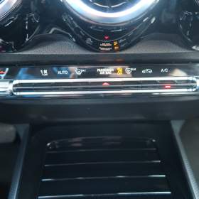 Foto inzerátu Mercedes-Benz GLB GLB 200 d 4MATIC