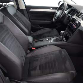 Foto inzerátu Volkswagen Passat 2.0 TDI