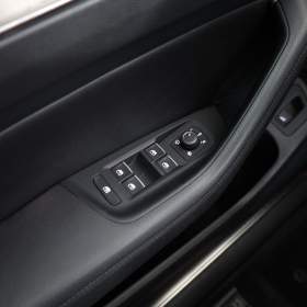 Foto inzerátu Volkswagen Passat 2.0 TDI