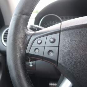 Foto inzerátu Mercedes-Benz ML ML 320 CDI