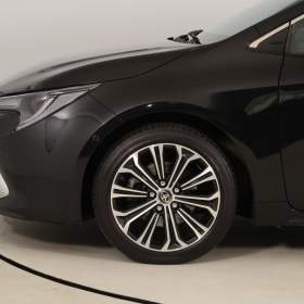 Foto inzerátu Toyota Corolla 2.0 Hybrid