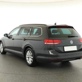 Foto inzerátu Volkswagen Passat 2.0 TDI