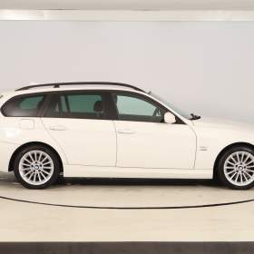 Foto inzerátu BMW Řada 3 320 d xDrive