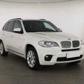 BMW X5 xDrive40d / 19585205