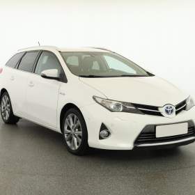 Toyota Auris Hybrid / 19585241