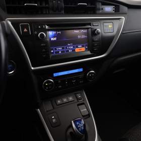 Foto inzerátu Toyota Auris Hybrid