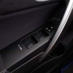 Foto inzerátu Toyota Auris Hybrid