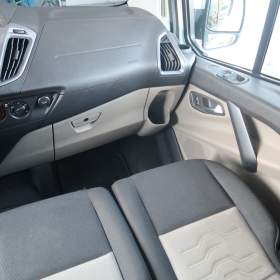 Foto inzerátu Ford Tourneo Custom 2.2 TDCi