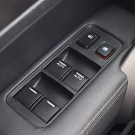 Foto inzerátu Honda CR-V 2.0 i