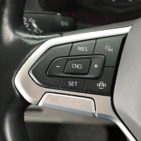 Foto inzerátu Volkswagen Caravelle 2.0 TDI