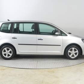 Foto inzerátu Volkswagen Touran 1.6 TDI