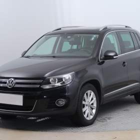 Foto inzerátu Volkswagen Tiguan 2.0 TDI