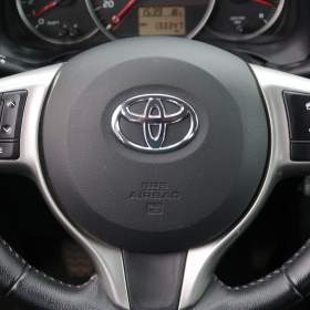 Foto inzerátu Toyota Yaris 1.33 Dual VVT-i