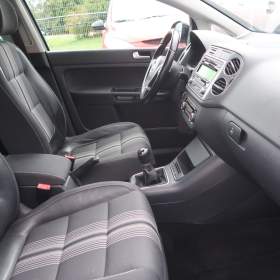 Foto inzerátu Volkswagen Golf 1.2 TSI