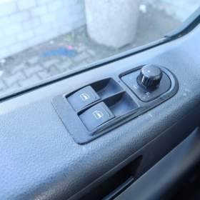 Foto inzerátu Volkswagen Transporter 2.0 TDI