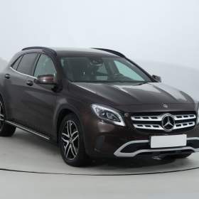 Mercedes- Benz GLA GLA 200 d 4MATIC / 19585705