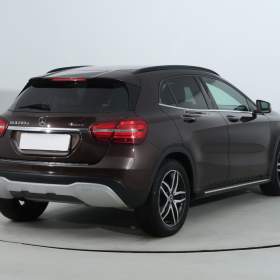 Foto inzerátu Mercedes-Benz GLA GLA 200 d 4MATIC