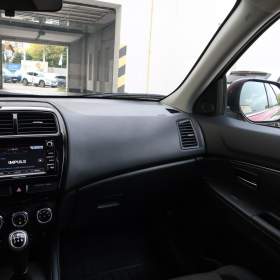 Foto inzerátu Mitsubishi ASX 1.6 MIVEC