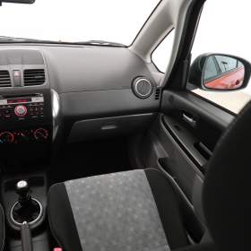 Foto inzerátu Suzuki SX4 1.6 VVT