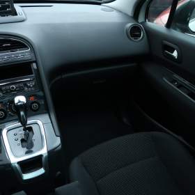 Foto inzerátu Peugeot 5008 2.0 HDI