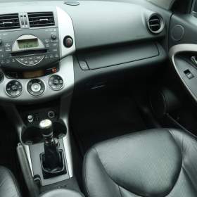 Foto inzerátu Toyota Rav4 2.2 D-CAT