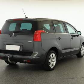 Foto inzerátu Peugeot 5008 2.0 BlueHDi