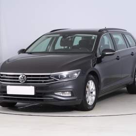 Foto inzerátu Volkswagen Passat 2.0 TDI