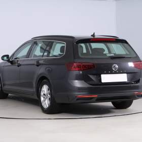 Foto inzerátu Volkswagen Passat 2.0 TDI
