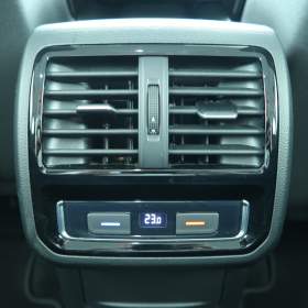 Foto inzerátu Volkswagen Passat 2.0 TDI