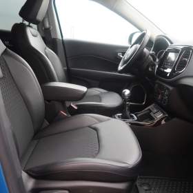 Foto inzerátu Jeep Compass 1.3 T-GDI