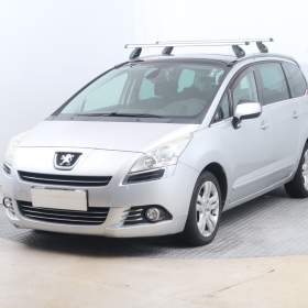 Foto inzerátu Peugeot 5008 2.0 BlueHDi