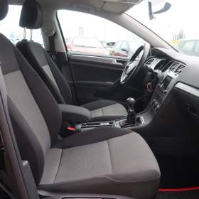 Foto inzerátu Volkswagen Golf 1.6 TDI