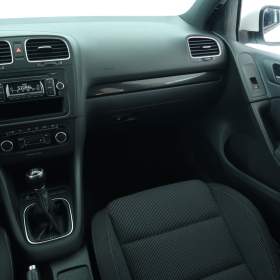 Foto inzerátu Volkswagen Golf 1.2 TSI