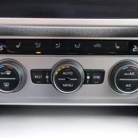 Foto inzerátu Volkswagen Passat 2.0 TDI