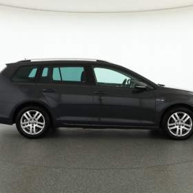 Foto inzerátu Volkswagen Golf 2.0 TDI